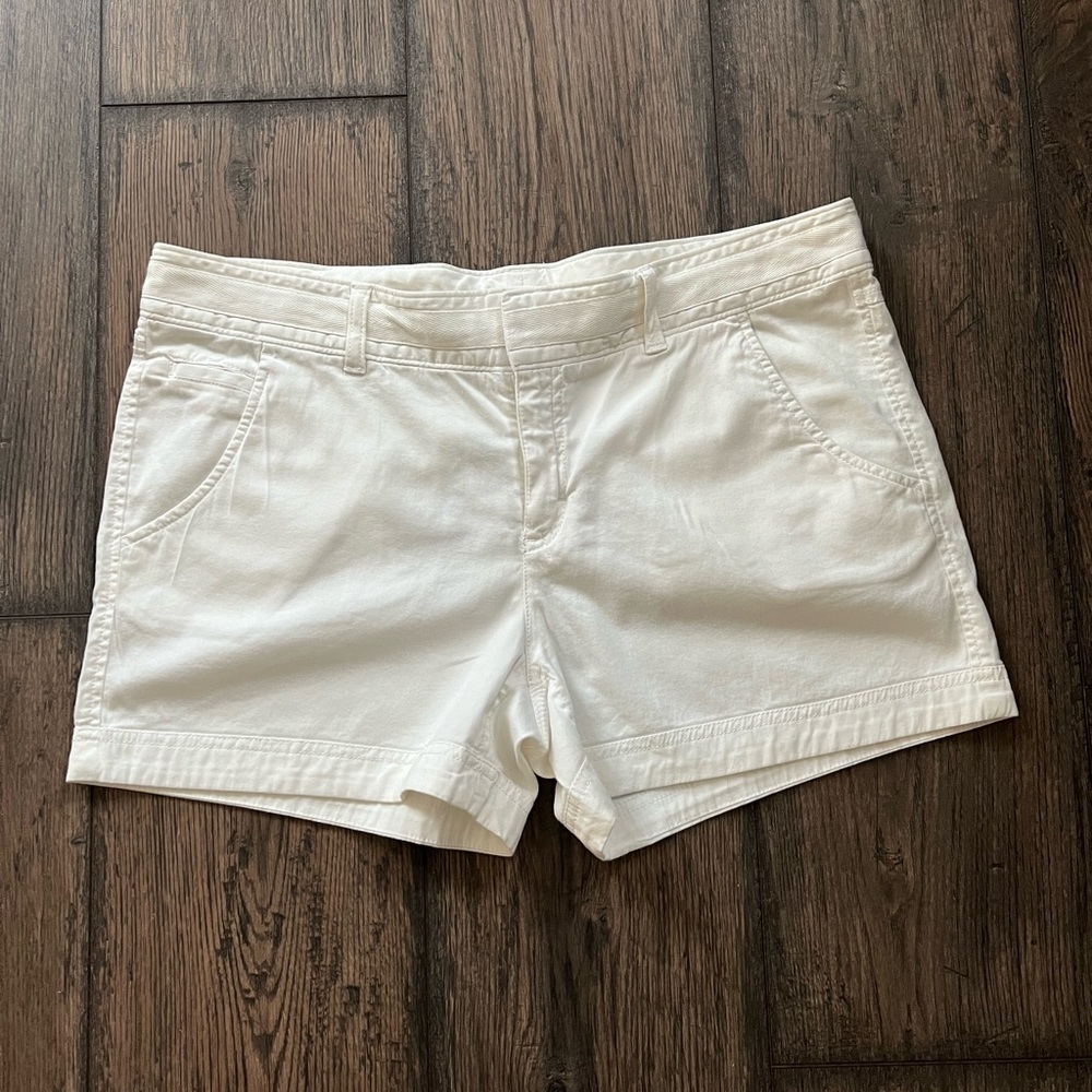 ATHLETA Womens shorts sz14